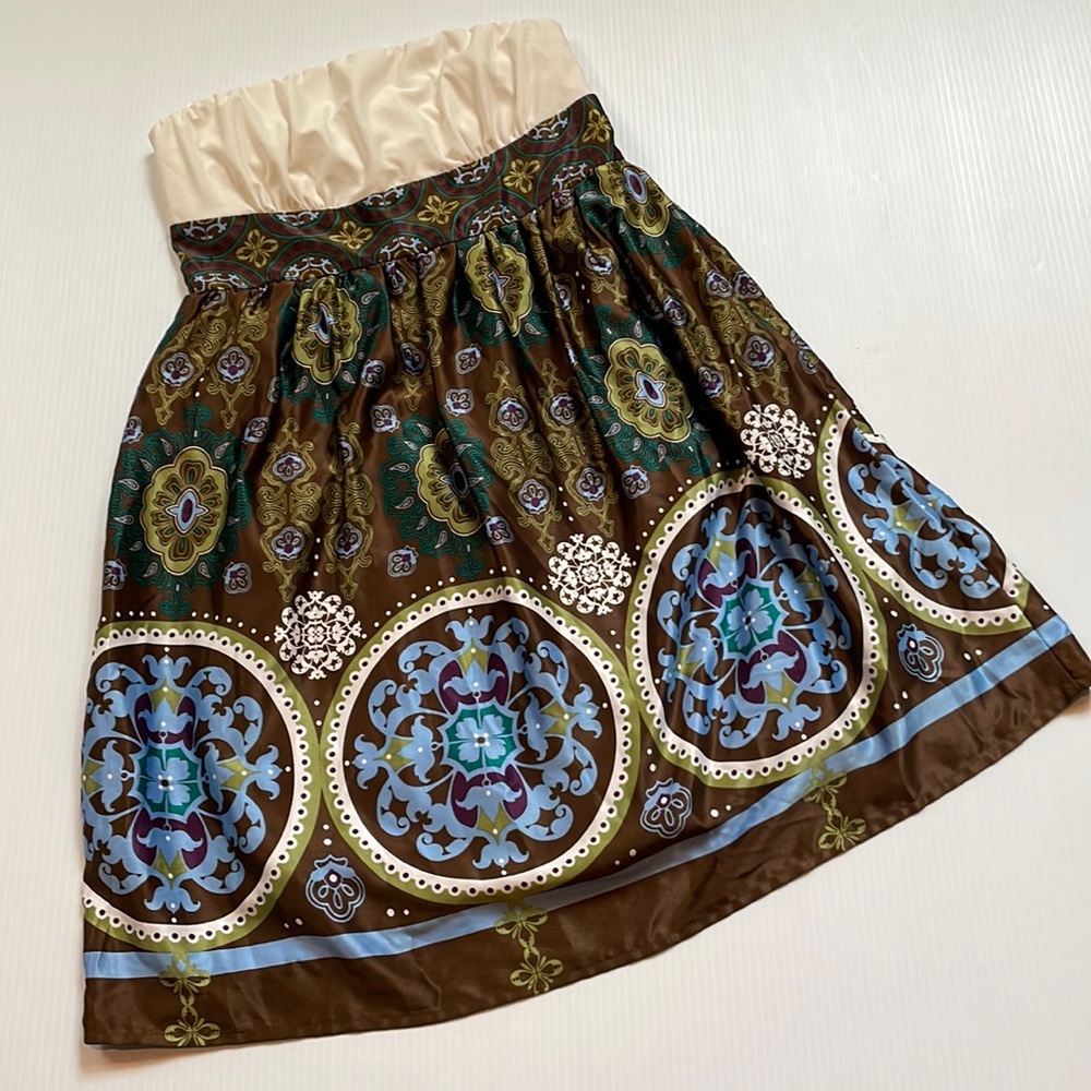 Charlotte Russe strapless dress, cream and brown multi pattern. Women’s small